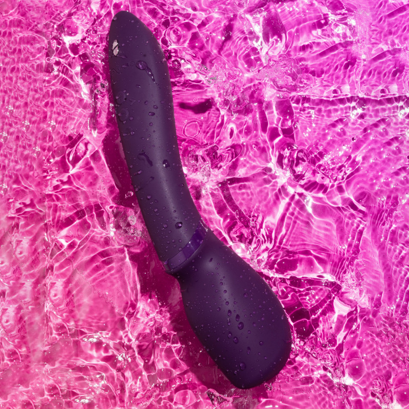 We-Vibe Wand Morado 2